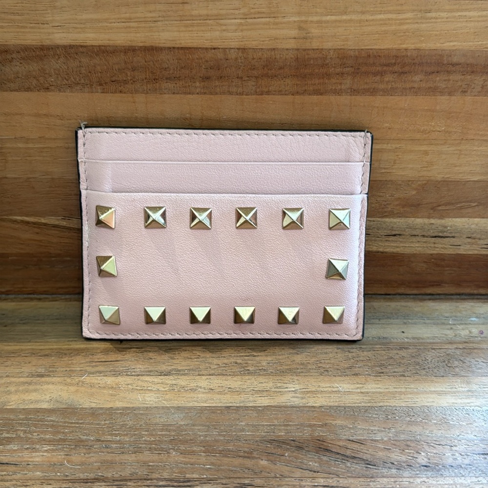 Valentino Garavani - Rockstud Cardholder Wallet - Pink w/Gold Studs